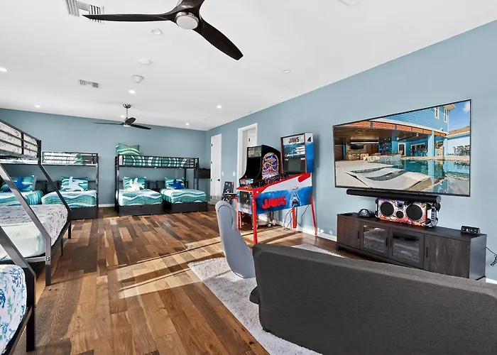 806 Lantana Holiday home